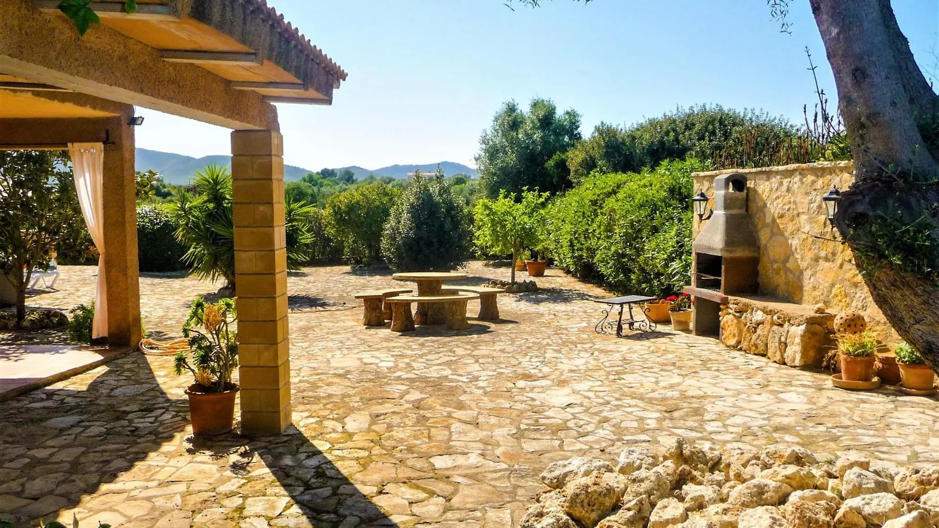Finca Estrella Cala Mandia  Вилла Cala Mandia (Mallorca)